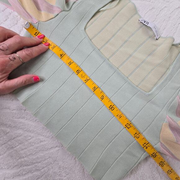 Zara EUC pleated knit cropped sweater top Small Pale green beige light pink - Picture 12 of 16
